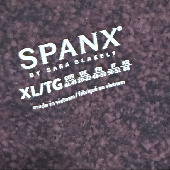 Women’s SPANX Cropped Leggings NWOT Size XL - Picture 4 of 6